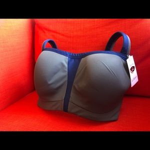 LeMystere Sports Bra 32G
